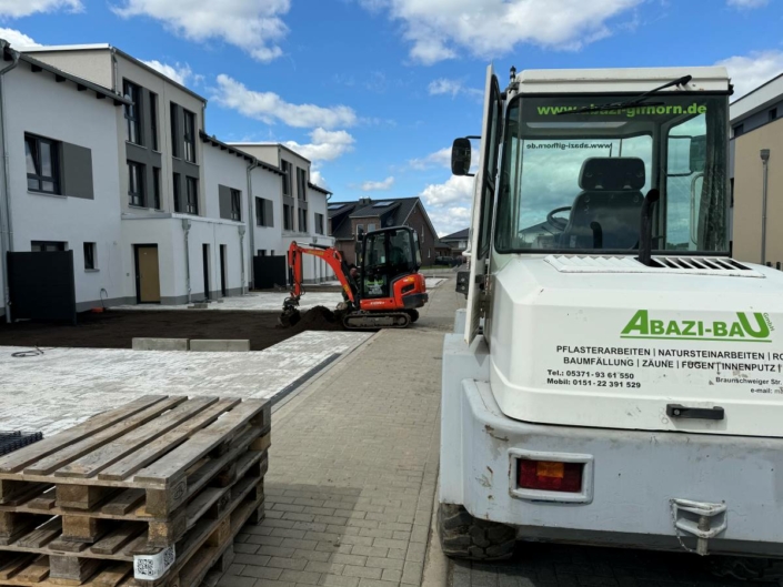 ABAZI BAU Gifhorn _ Rollrasen Erdarbeiten